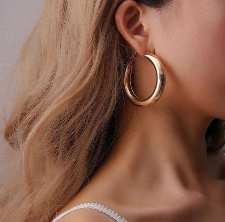 Melanie Hoop earrings